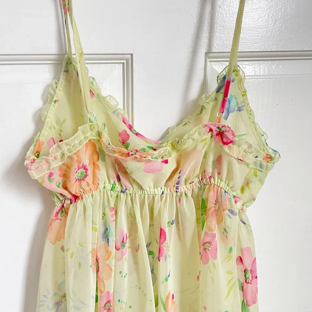 Vintage Victoria’s Secret Floral Pale Yellow Pink Blue Nightie Top Tie Front M - Picture 6 of 8